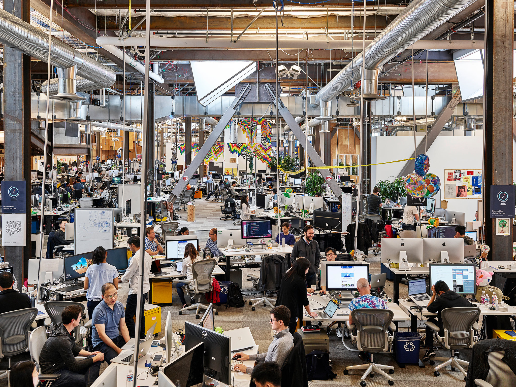 The News Feed team at Facebook headquarters in Menlo Park, California: pics